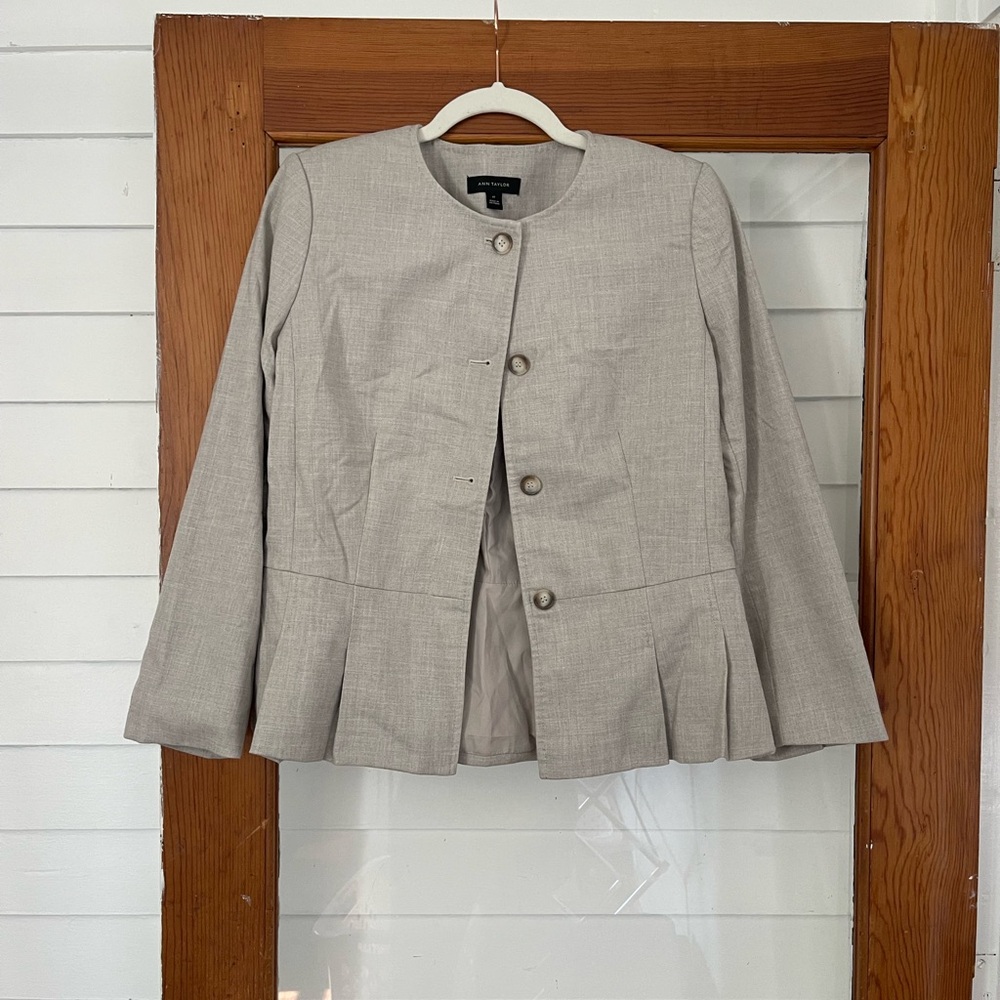 Ann Taylor Light Gray Women's Blazer